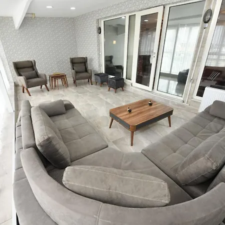 Appartement Dubleks 3-1 *